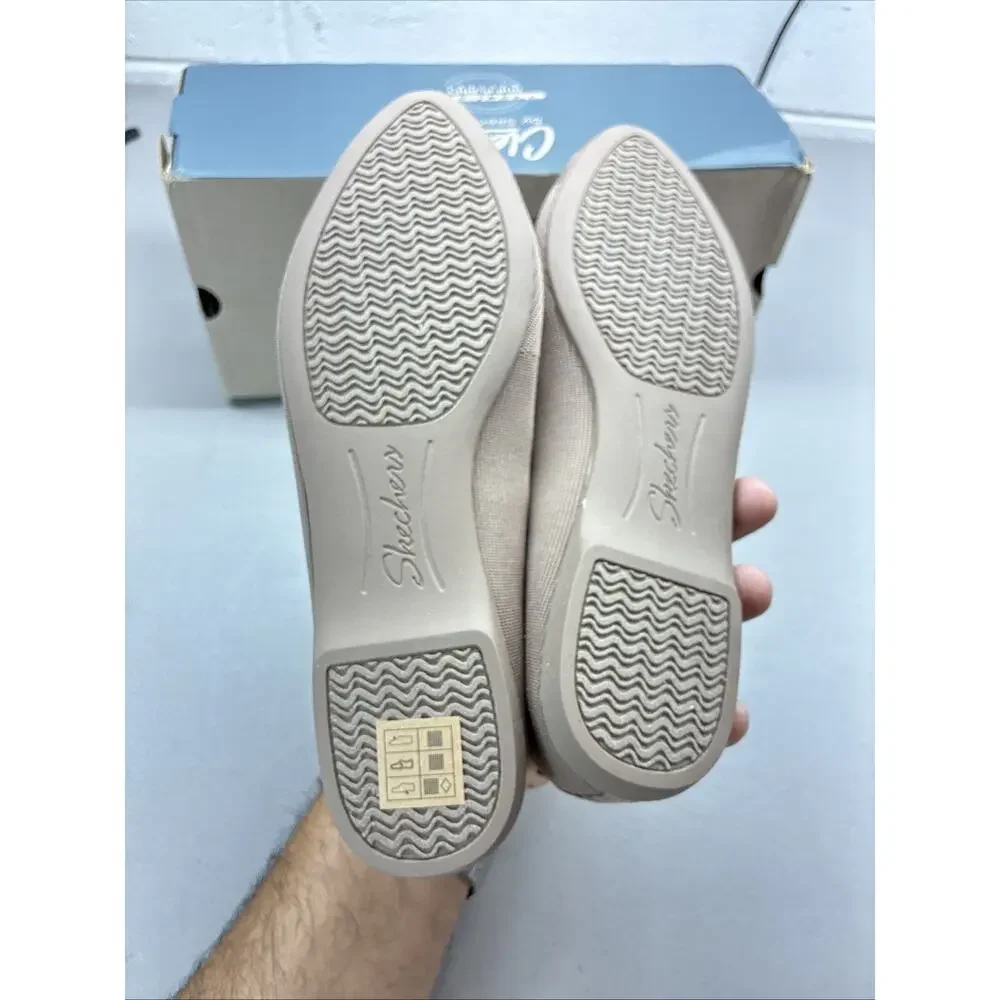 Skechers cleo love